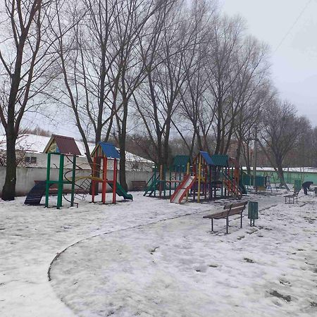 Однокомнатная Квартира С Дизайнерским Ремонтом Khmelʼnytsʼkyy Exteriör bild